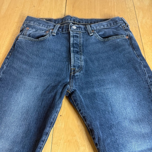 Levis 501 Straight Leg Button Denim Jeans Men's Size 33Wx30L  Blue - Picture 5 of 9